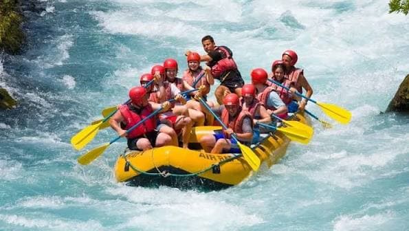 9 KM Brahmapuri to Rishikesh Rafting